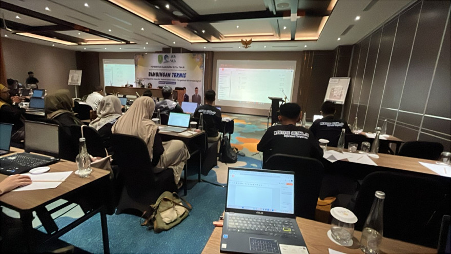 Desa Go Digital: Bimtek Operator Website, Kunci Transformasi Informasi dan Pelayanan Publik Bersama Pemkab Kutai Timur Dinas Komunikasi Informatika Statistik dan Persandian